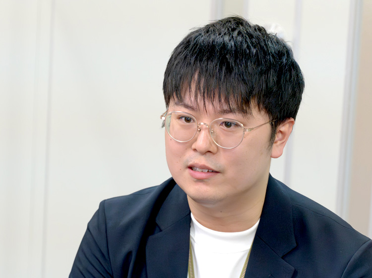 山本さん